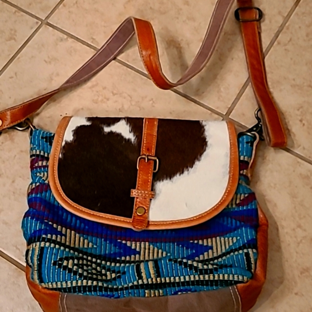 Myra Bag Western